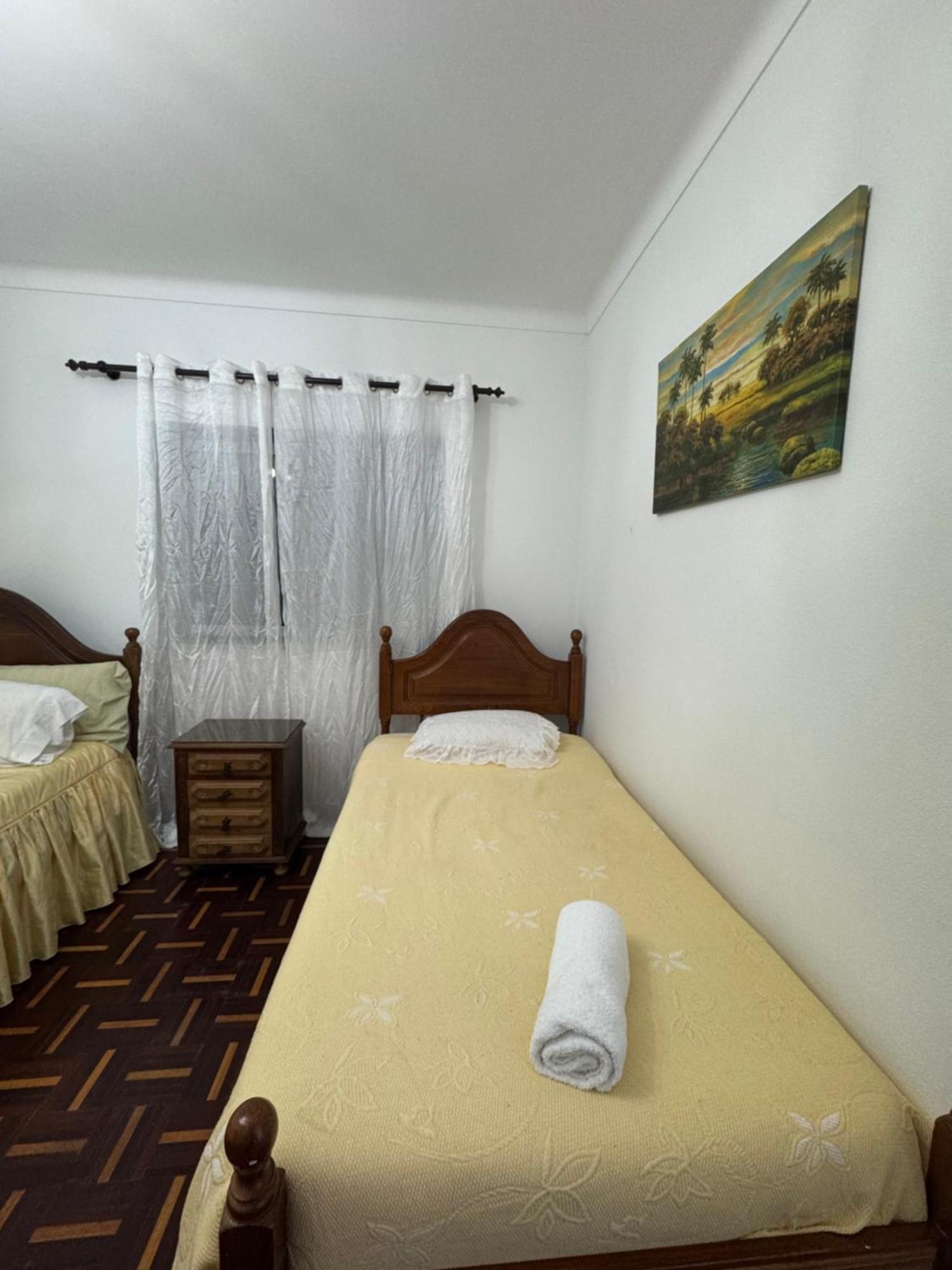 House Mariona Hostel Caminha Exterior photo