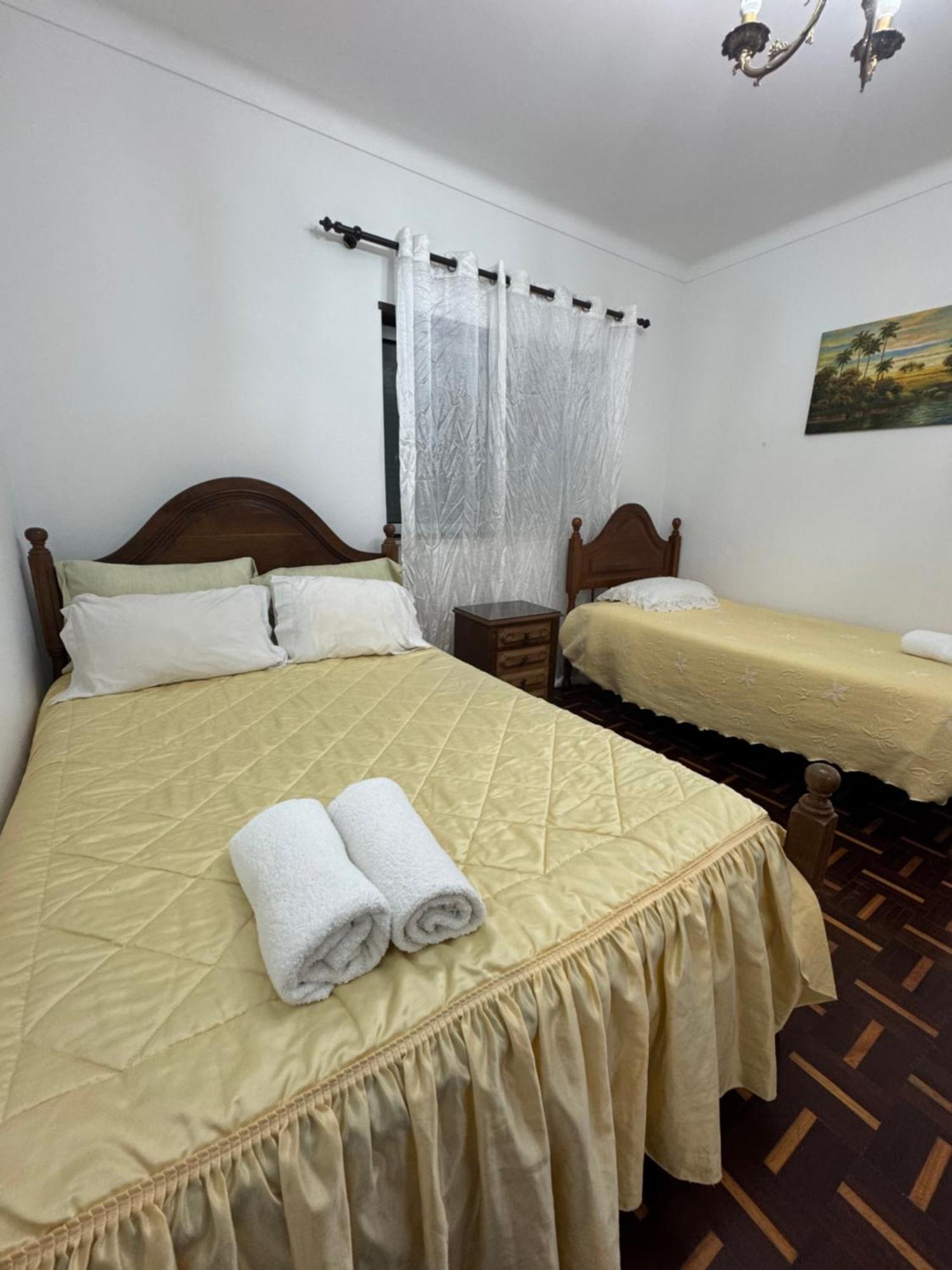 House Mariona Hostel Caminha Exterior photo