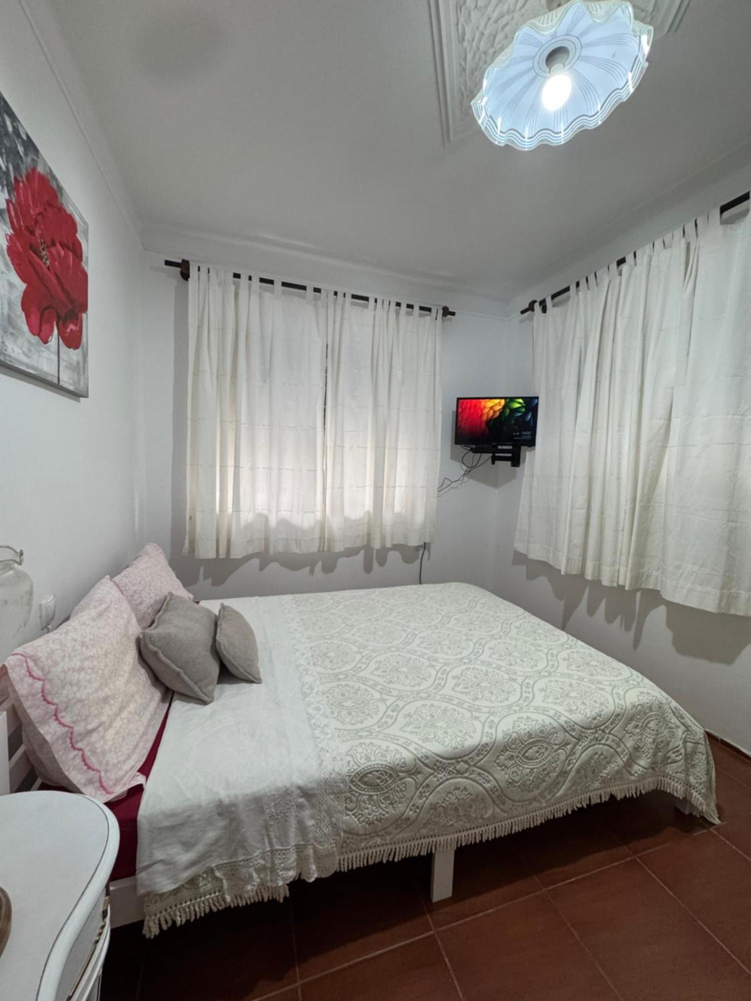 House Mariona Hostel Caminha Exterior photo
