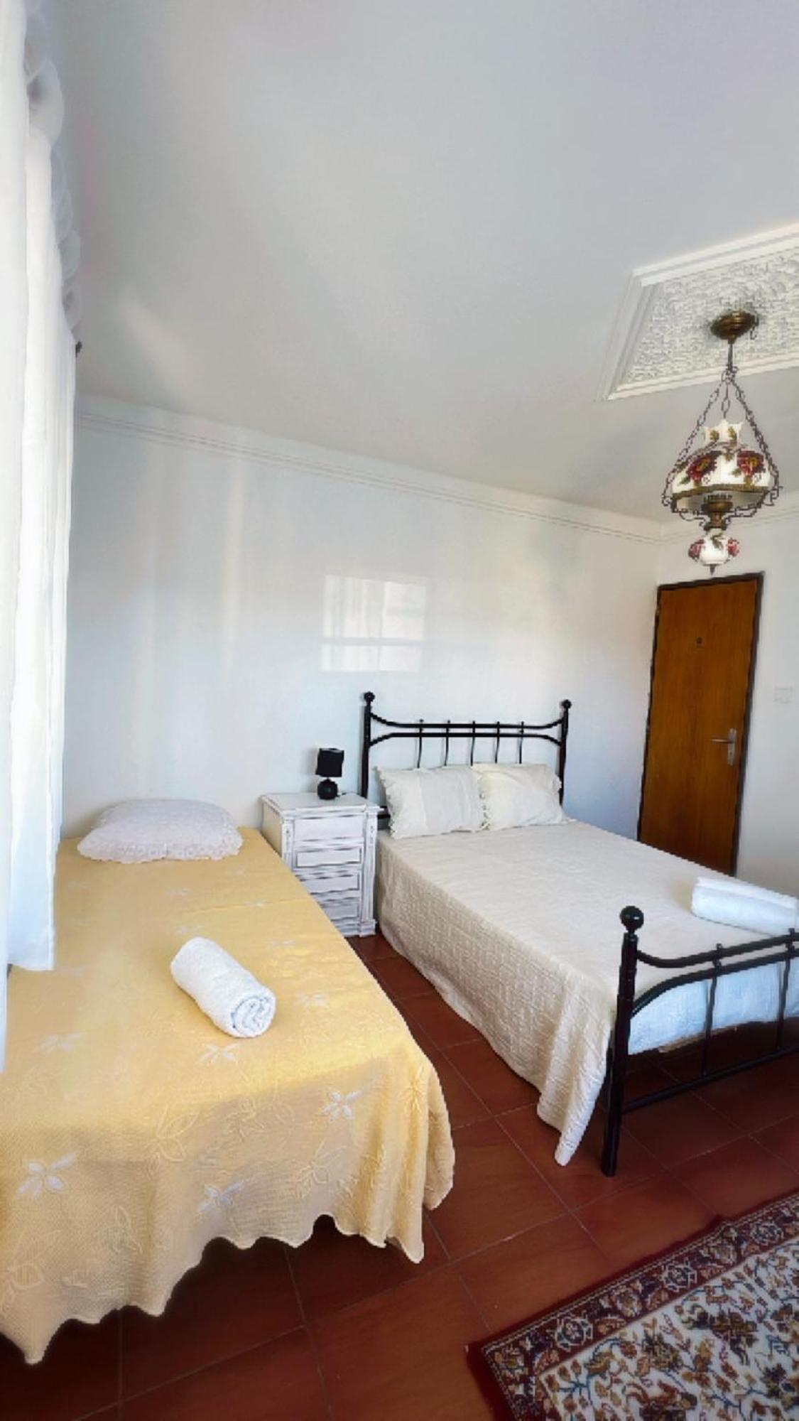 House Mariona Hostel Caminha Exterior photo